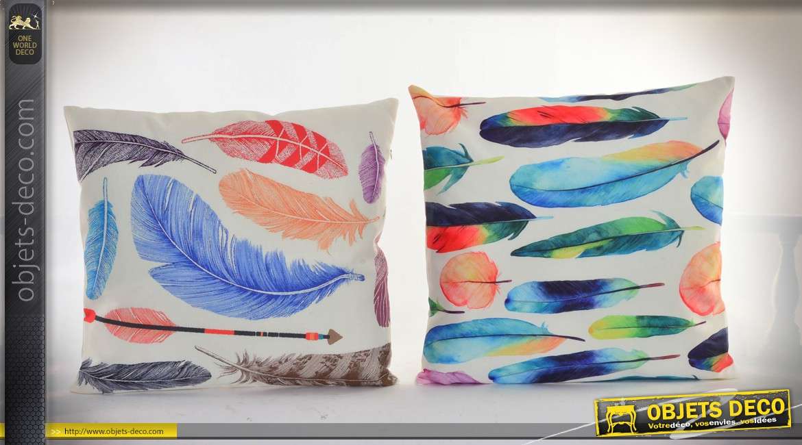 Lot de deux coussins décoratifs complets à motifs de plumes multicolores 45 x 45