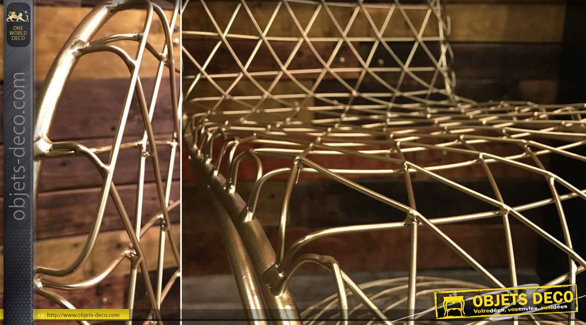 Chaise moderne en métal collection La cage dorée, forme design 88 cm