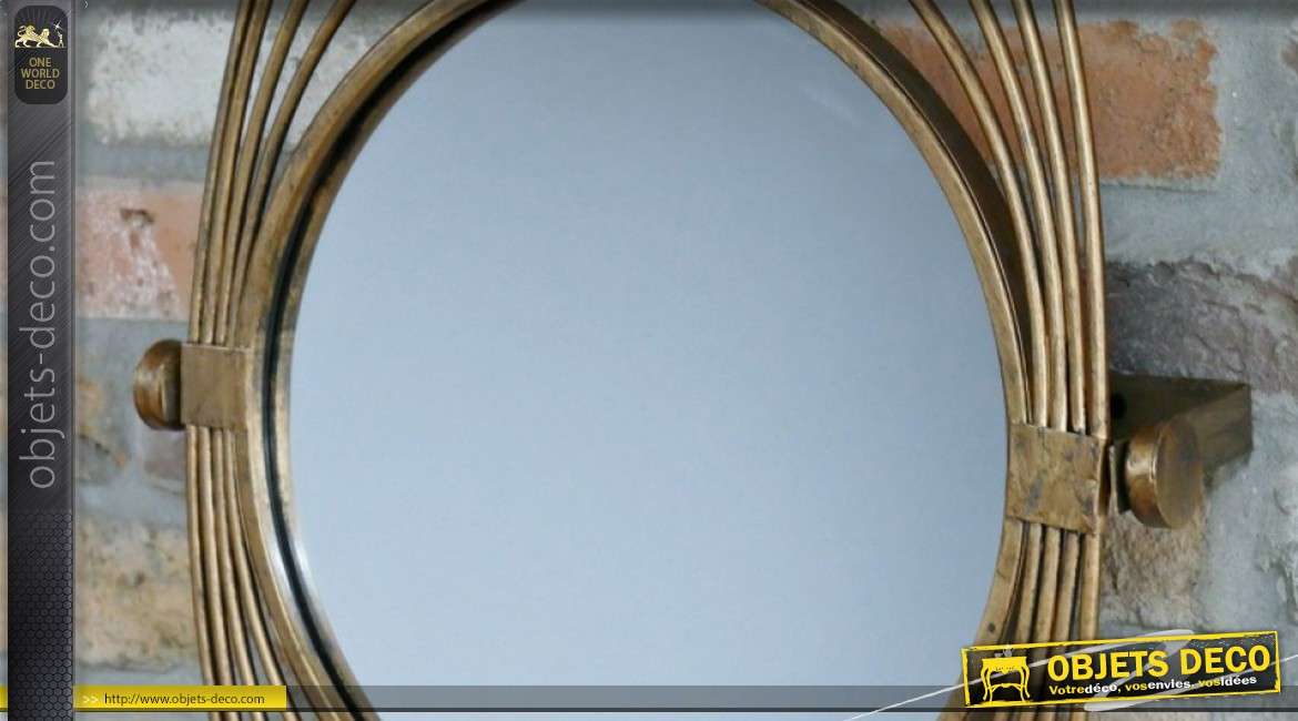 Miroir en métal finition doré de style moderne, modèle Saturne avec encadrement en anneau