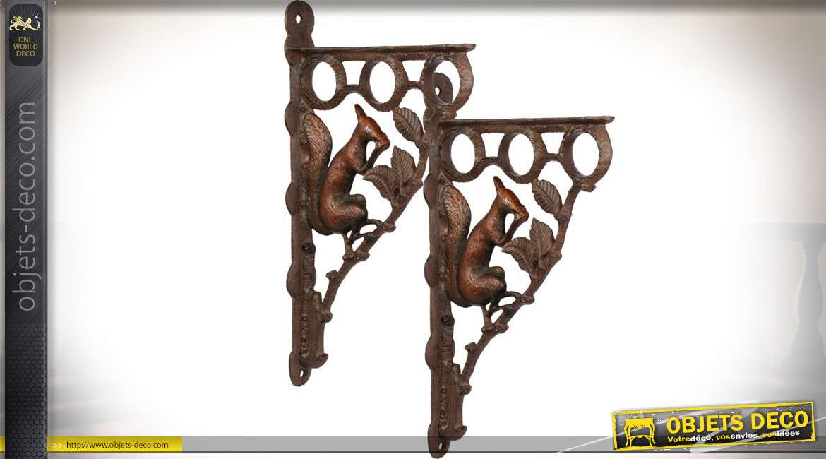 Lot de 2 grandes équerres décoratives en fer forgé et fonte motif écureuils 49 cm