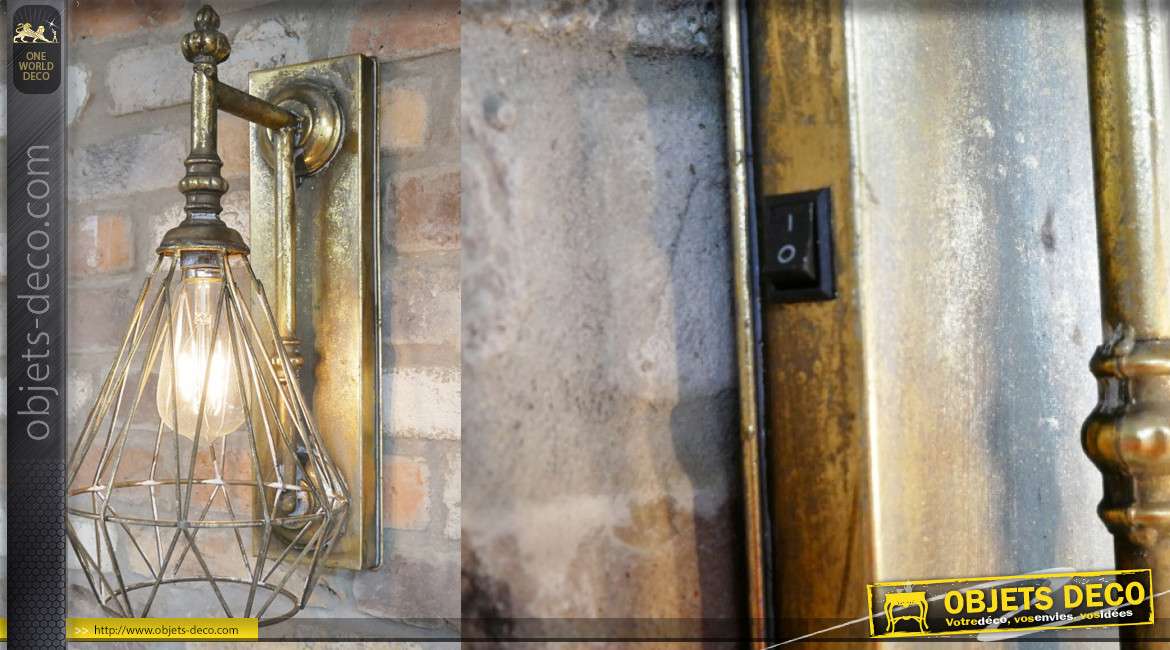 Applique murale en métal finition doré ancien, style indus chic, fonctionnant sur batterie