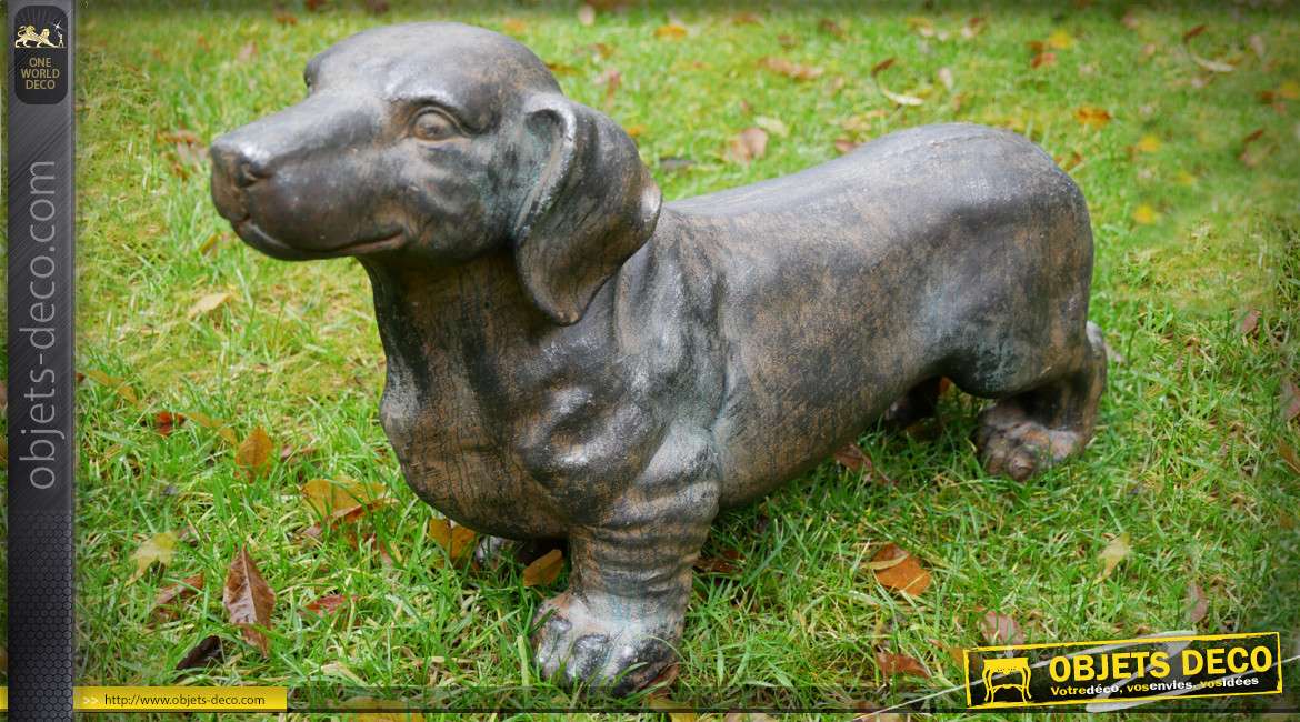 Sculpture animalière chien teckel en MGO haute densité 54 cm