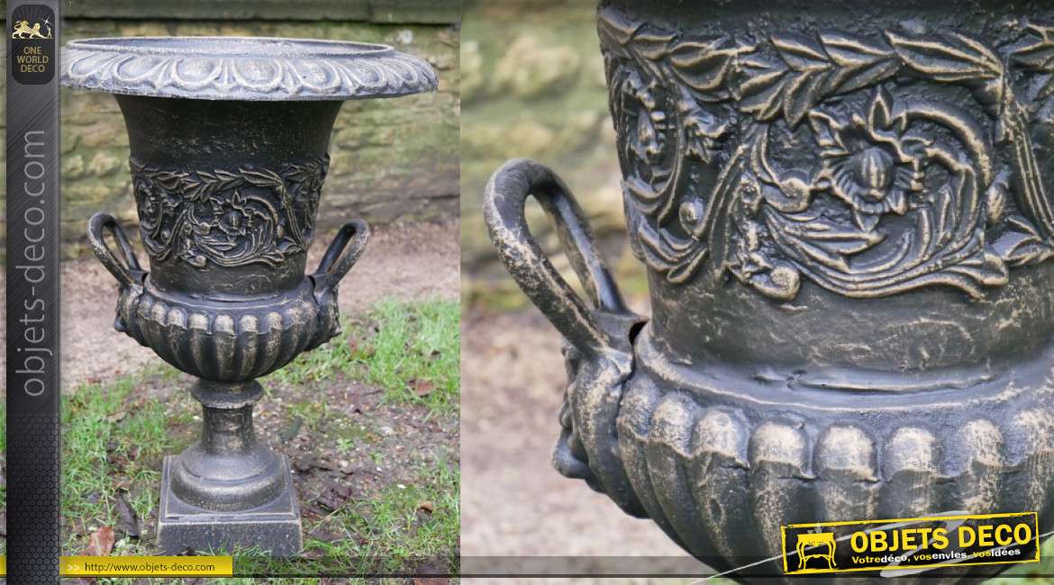 Grand vase style Médicis en fonte, finition noir et reflets bronze effet ancien, 63cm de haut
