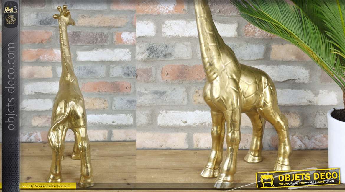 Girafe en céramique, finition doré ancien, hauteur finale de 58cm, style tour du monde