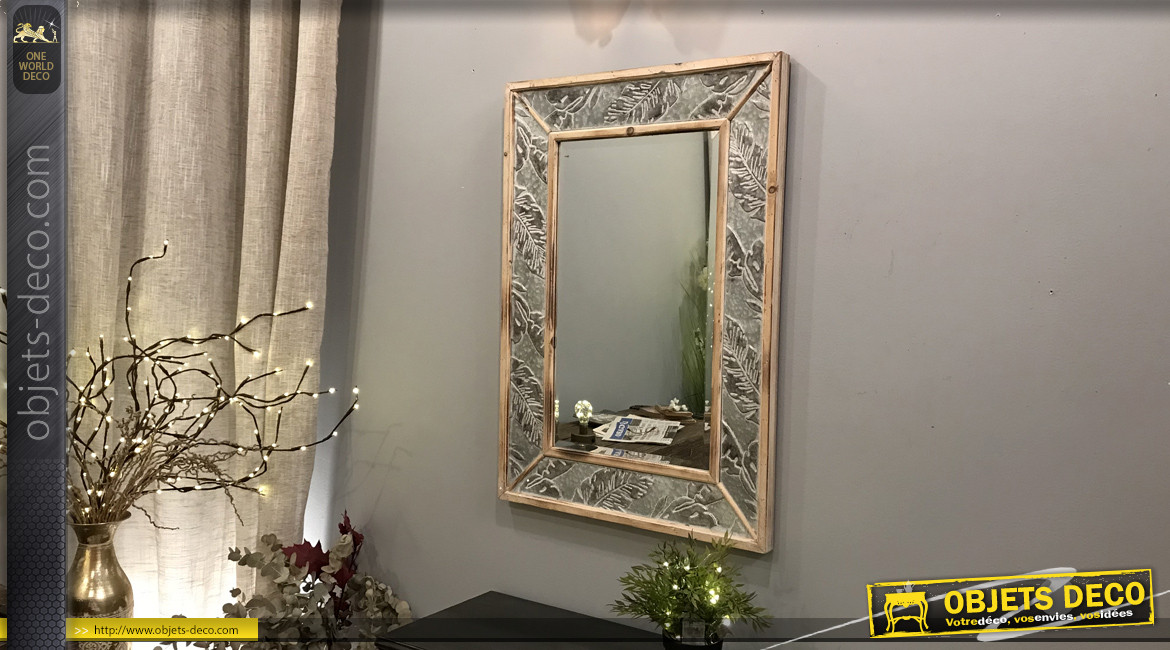 Miroir de style moderne en bois et métal esprit tropical moderne avec grandes feuilles, finition blanchie, 83cm,