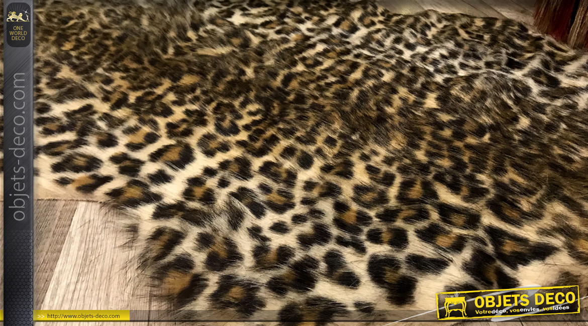 Tapis en fourrure synthétique motif léopard, en polyester doux à poils longs, 90cm
