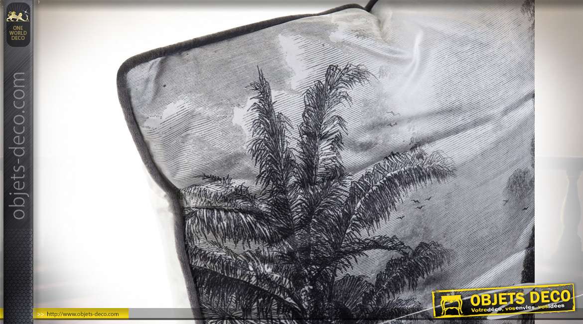 COUSSIN POLYESTER 45X45 490 GR JUNGLE 2 MOD.