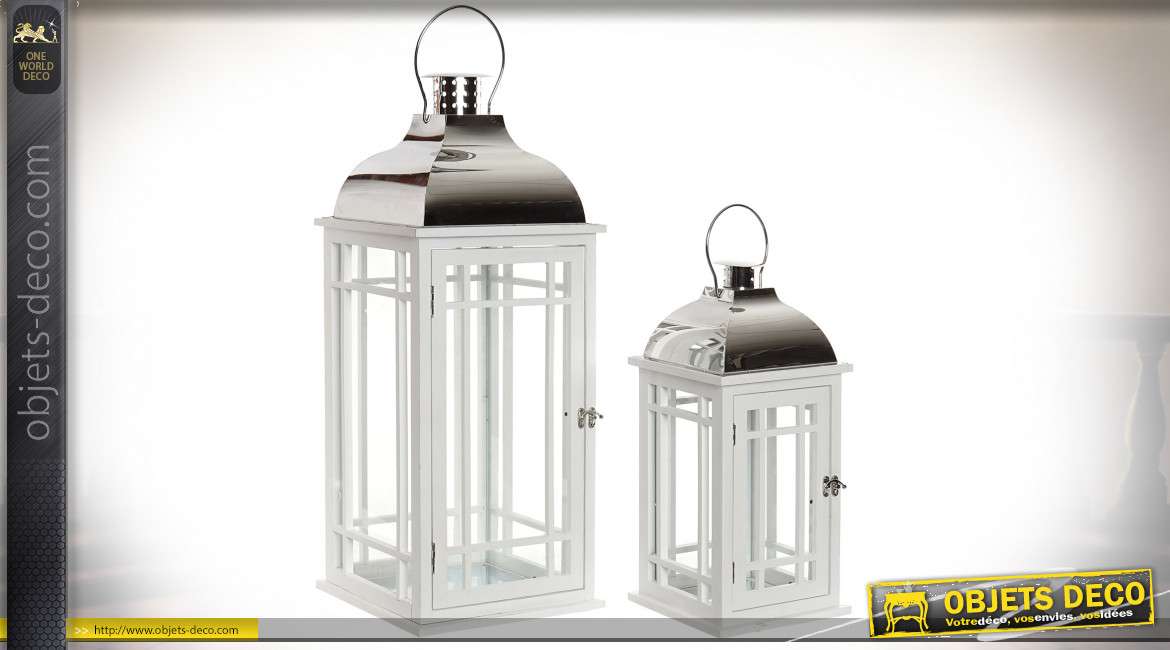 Duo de grandes lanternes blanches en bois et métal chromé 66 cm