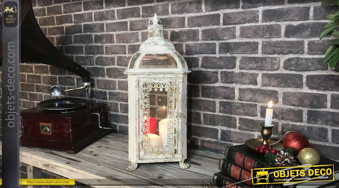 Lanterne vintage et romantique style 1900 en métal beige vieilli 60 cm