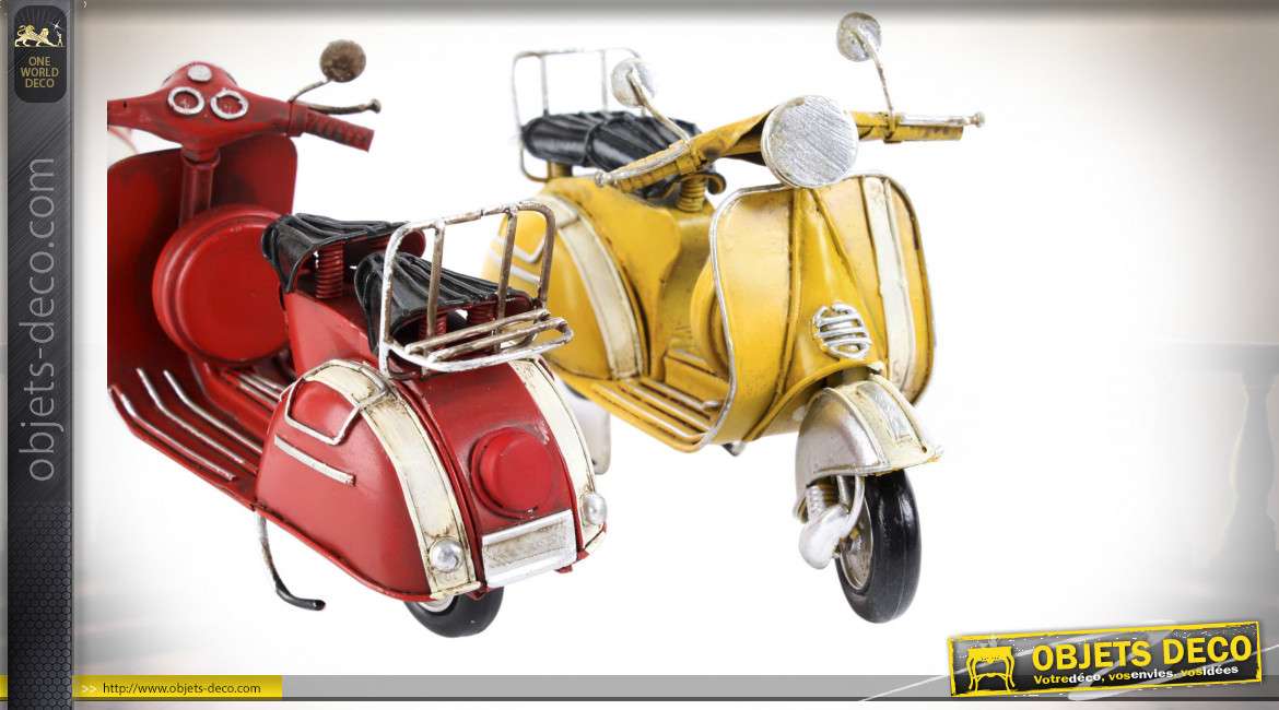 Série de 3 motos miniatures en métal de style rétro vintage, couleurs usées, 17cm
