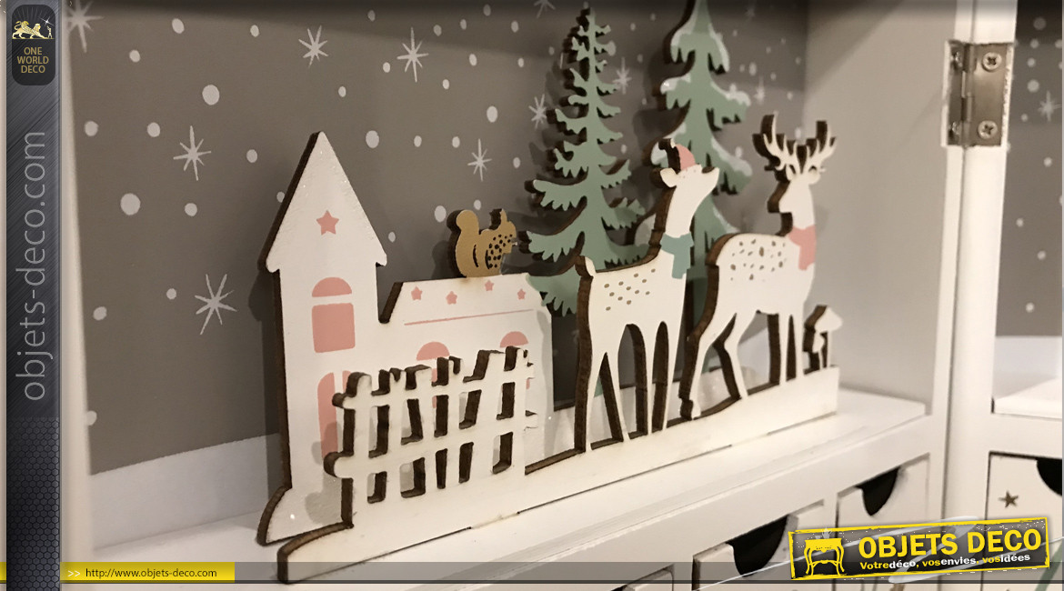 Calendrier de l'avent en bois finition blanchi, ouverture en livre, découpes de rennes et forêts, ambiance Noël, 42cm