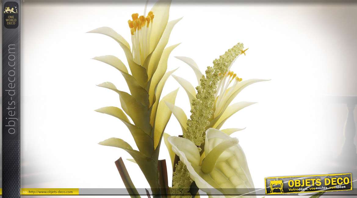 Coupe de plantes artificielles avec panier en rotin, modèle de fleurs jaunes