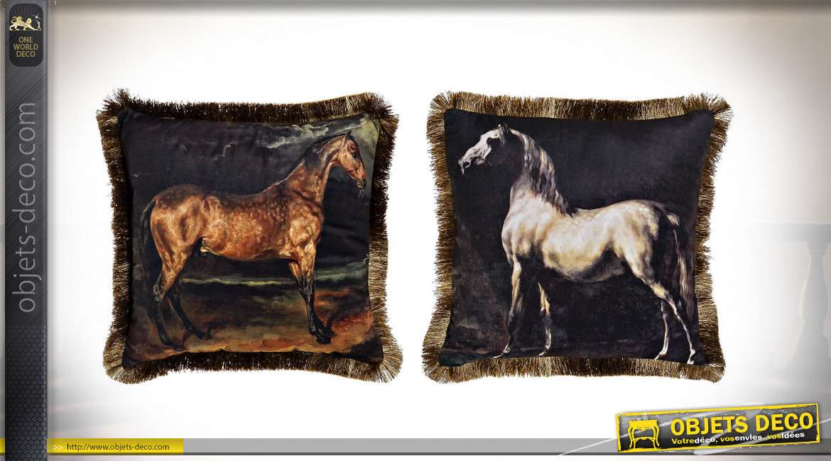 COUSSIN POLYESTER 45X45 540GR CHEVAL 2 MOD.