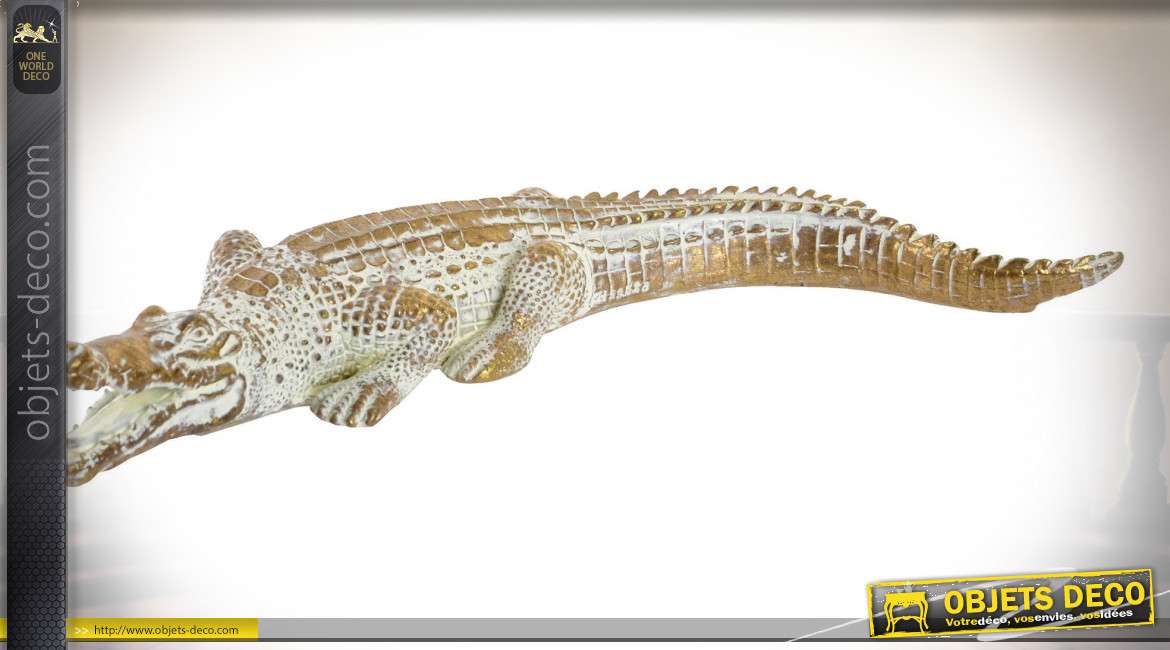 Représentation d'un crocodile décoratif effet bois sculpté, finition blanchie, ambiance tropicale, 30cm
