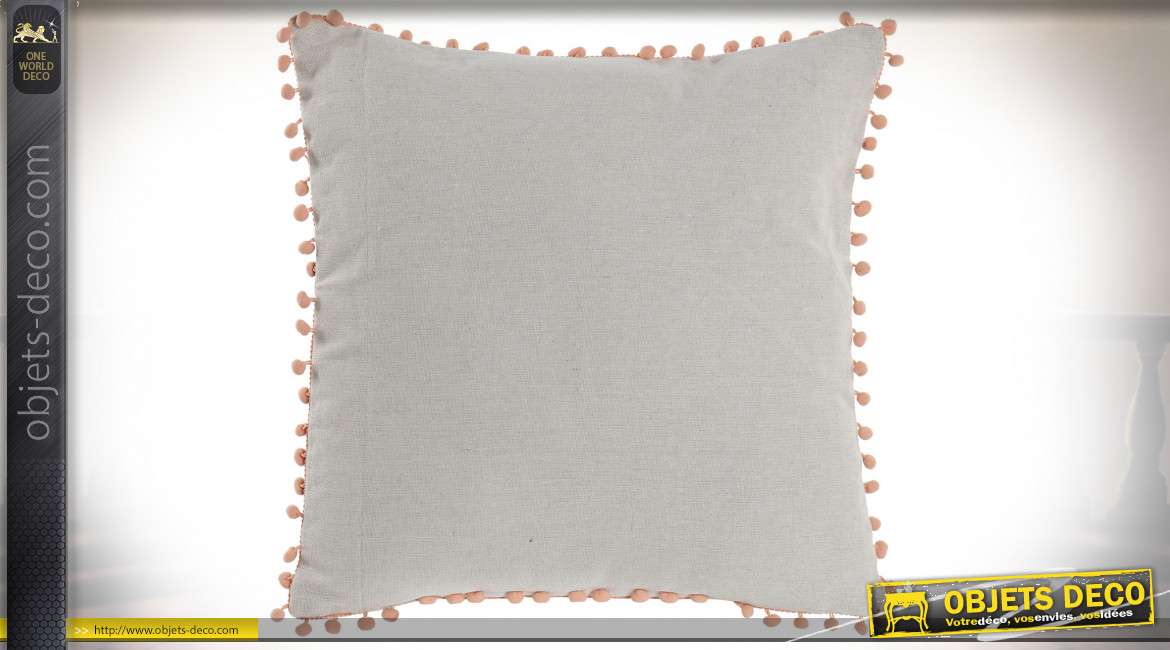 COUSSIN POLYESTER 45X45 510 GR POMPONS 2 MOD.