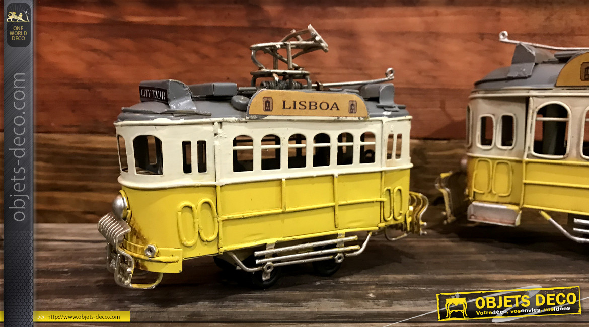 Représentation d'un tramway finition jaune ancien, ambiance vintage, 13cm