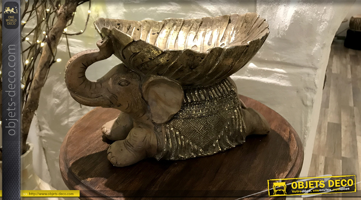Sculpture en résine d'un éléphant finition marron doré effet ancien, ambiance souvenirs de voyage, 31 cm