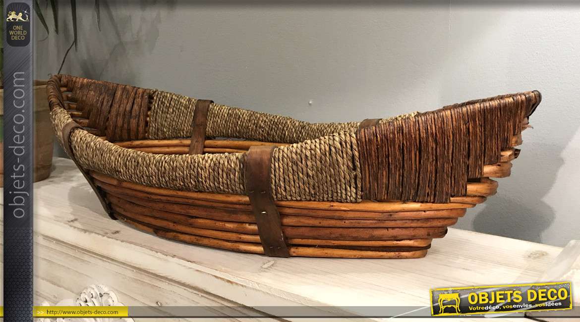 Grande corbeille en forme de pirogue, en osier bois et corde, esprit bord de mer, teintes contrastées, 65cm
