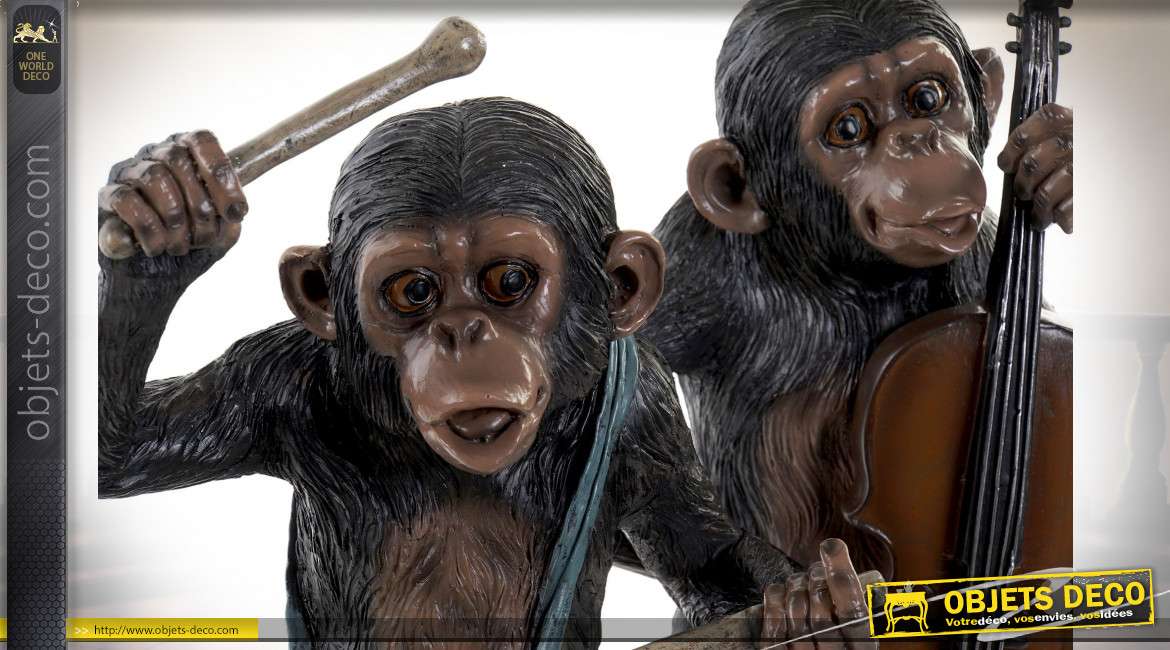 Statuettes de singes musicien, tambour saxo et violoncelle, en résine, 30cm de haut