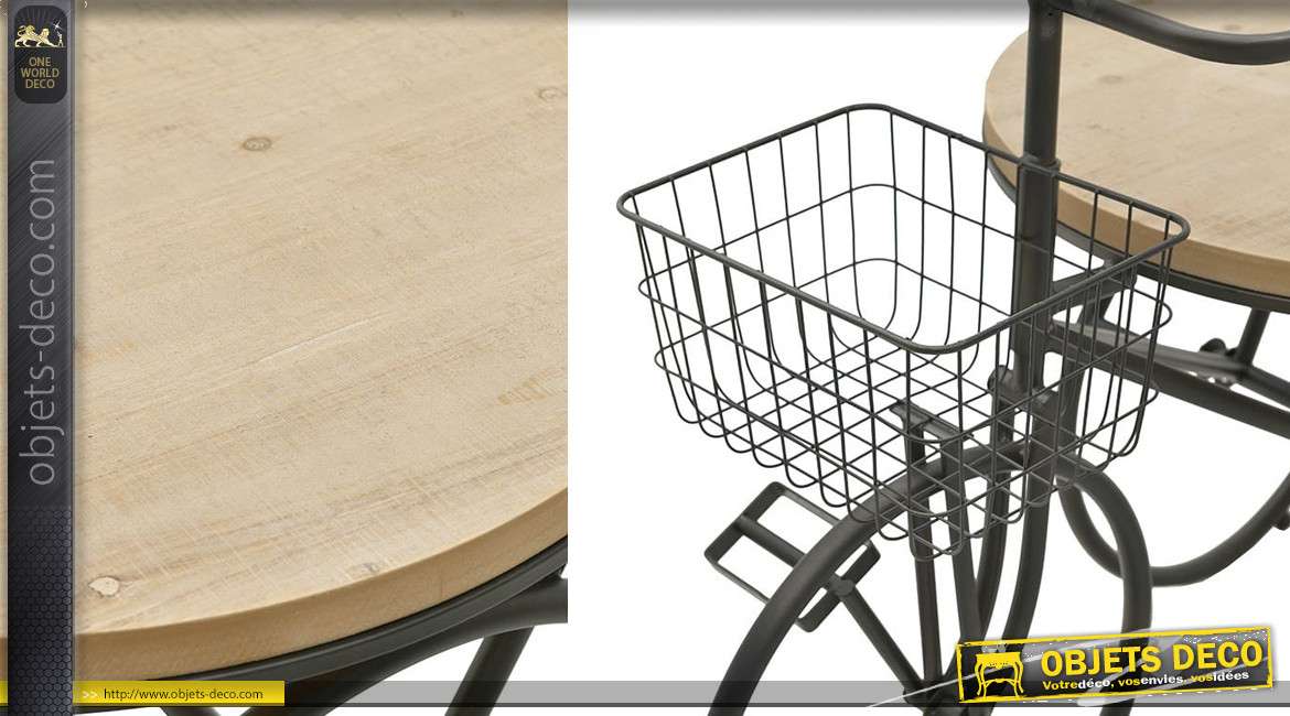 Table basse en forme de vélo à trois roues, en bois de sapin et métal finition noir, original et rétro, 94cm