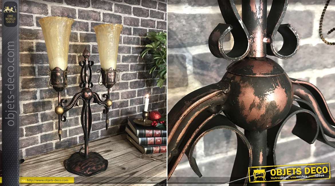 Grande lampe à 2 feux en métal de style médiéval, finition vieux rose et noir effet brossé, esprit chandelier, 69cm