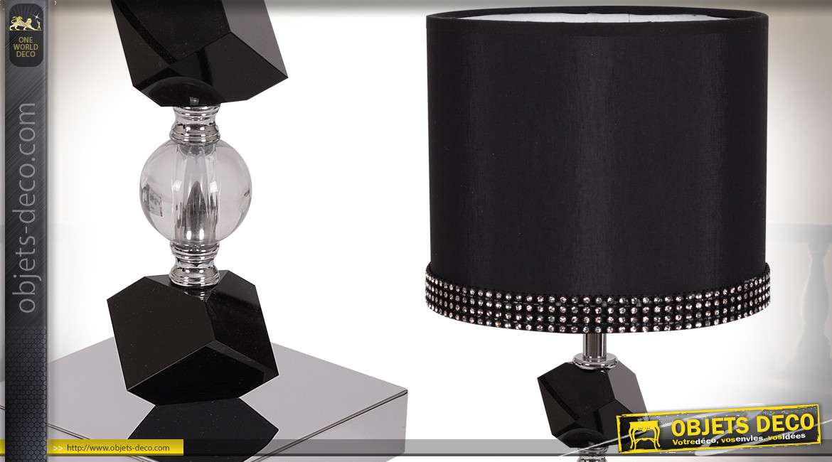 Lampe modèle Mykonis avec abjat-jour cylindrique noir 37 cm