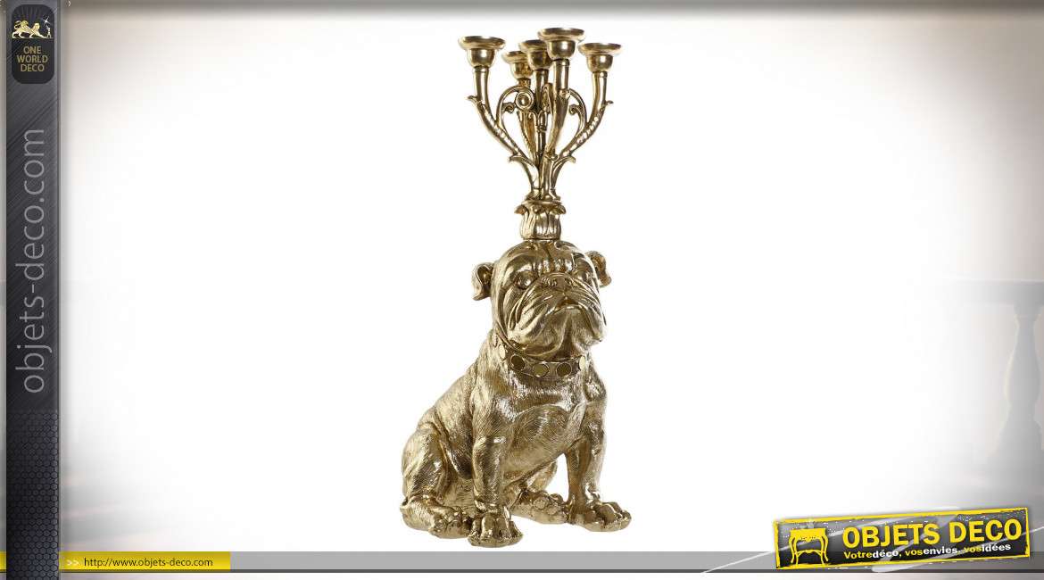 Chandelier bulldog en résine à cinq branches finition dorée, 71cm