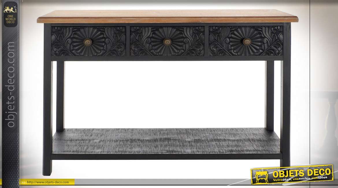 Console en bois de sapin finition noire et façade de tiroirs en bois sculpté, 120cm