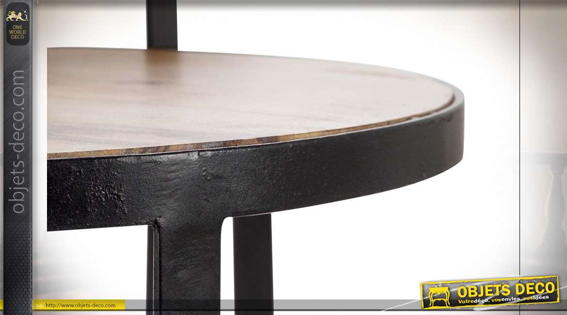 Série de trois tables d'appoint gigogne style contemporain, 60cm