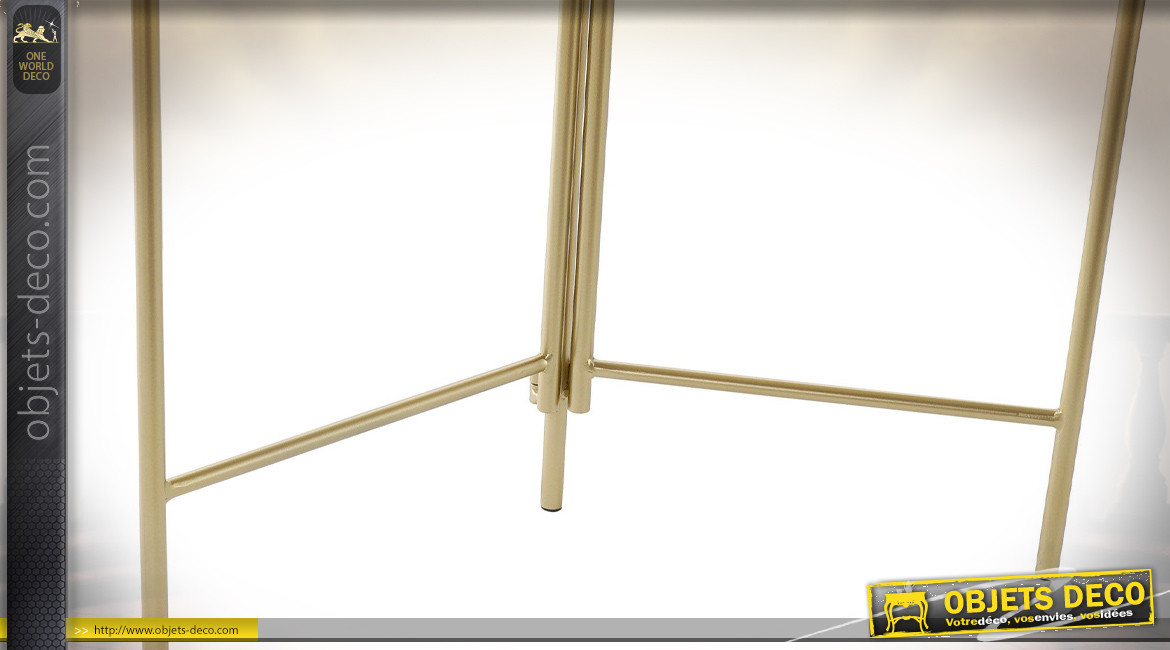 Table d'appoint en galerie de différents niveaux finition dorée, 66cm