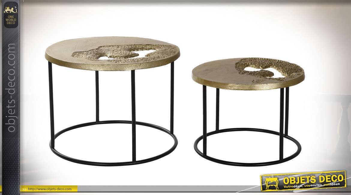 Série de deux tables auxiliaires design moderne en aluminium et fer finition noire et dorée, 60cm