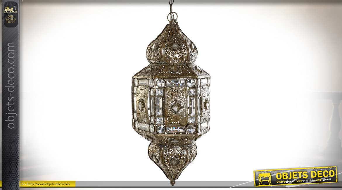 Suspension luminaire esprit lanterne oriental avec pendeloques en acrylique, métal finition laiton, 110cm