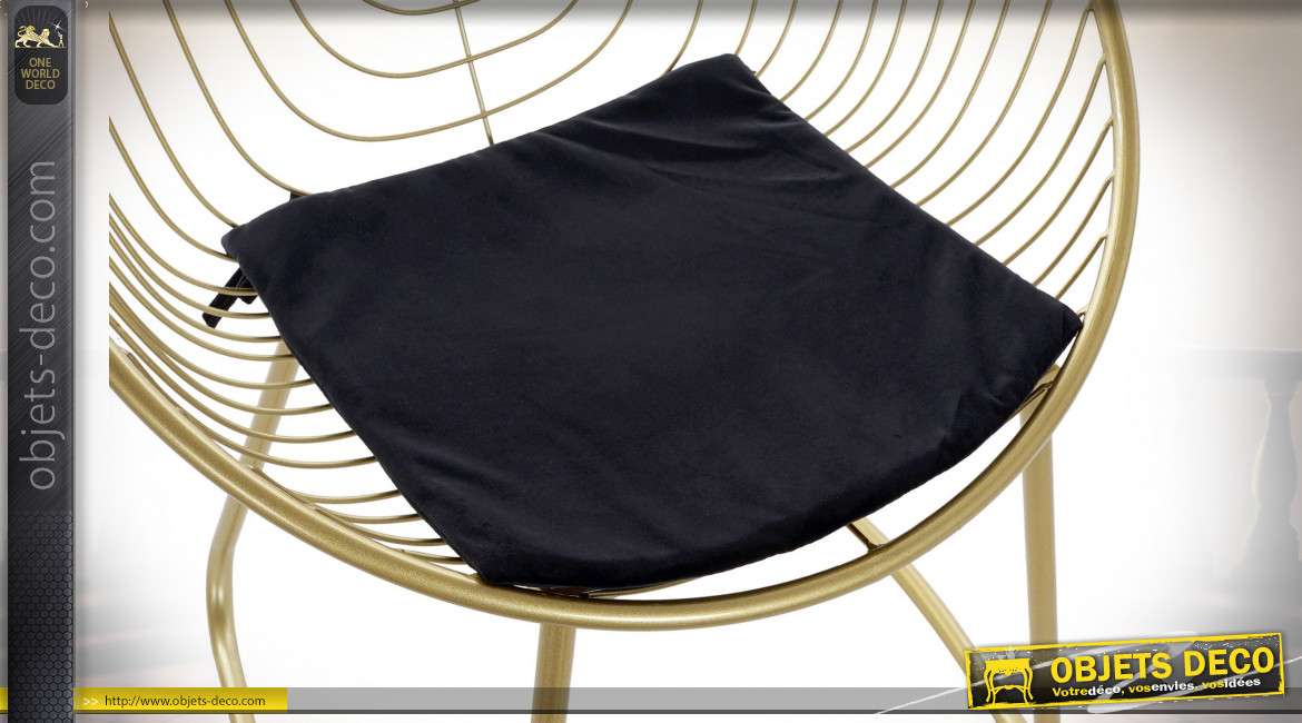 Chaise design en métal finition noire et dorée de style moderne chic, 84cm