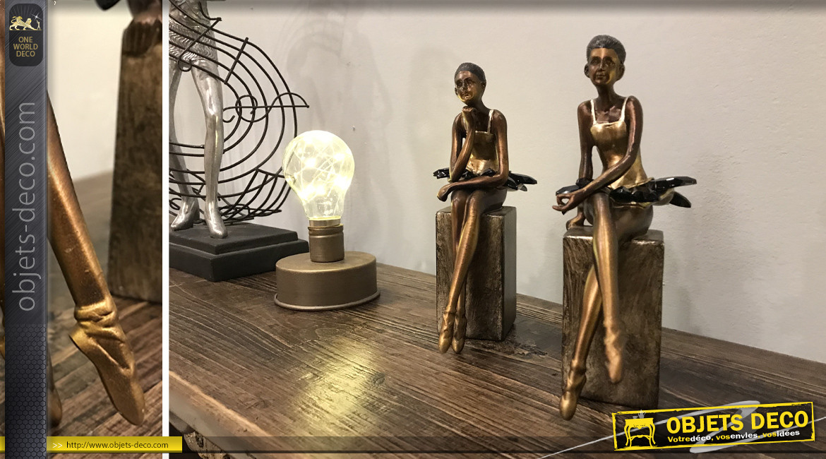 Statuettes de danseuses en résine, finition effet métal sculpté doré vieux bronze, 20cm