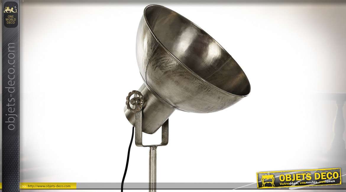 Lampadaire esprit vieille lampe de photographe sur trépied en métal argenté style rétro industriel, 182cm