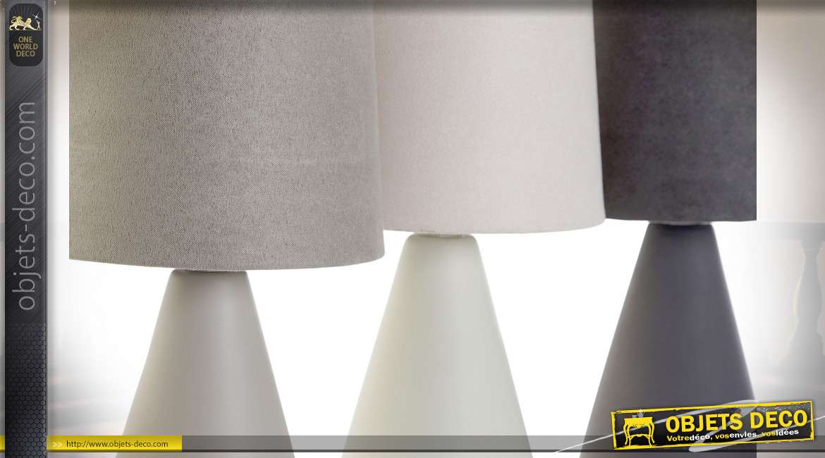 Série de trois lampes à poser tricolore en grès et abat-jour en coton de style design moderne, 25cm