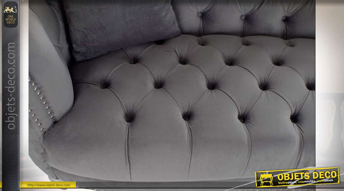 Canapé 3 places capitonné en velours finition gris foncé de style classique, 225cm