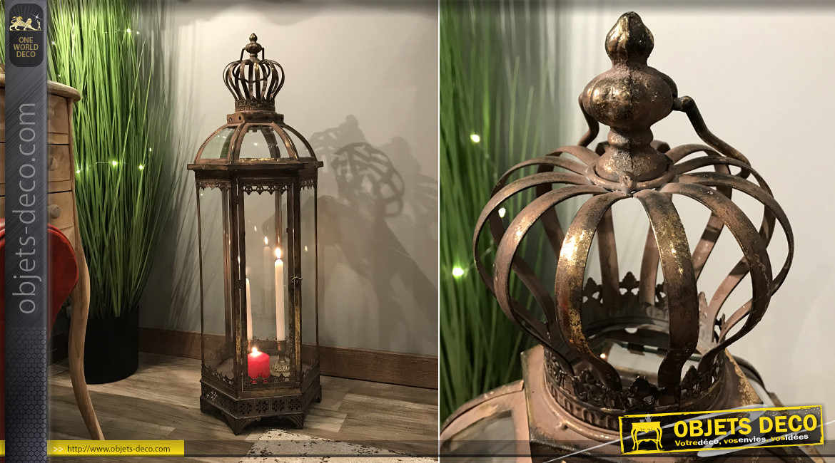 Grande lanterne en métal et verre, forme hexagonale esprit couronne, finition brune et doré ancien, 85cm