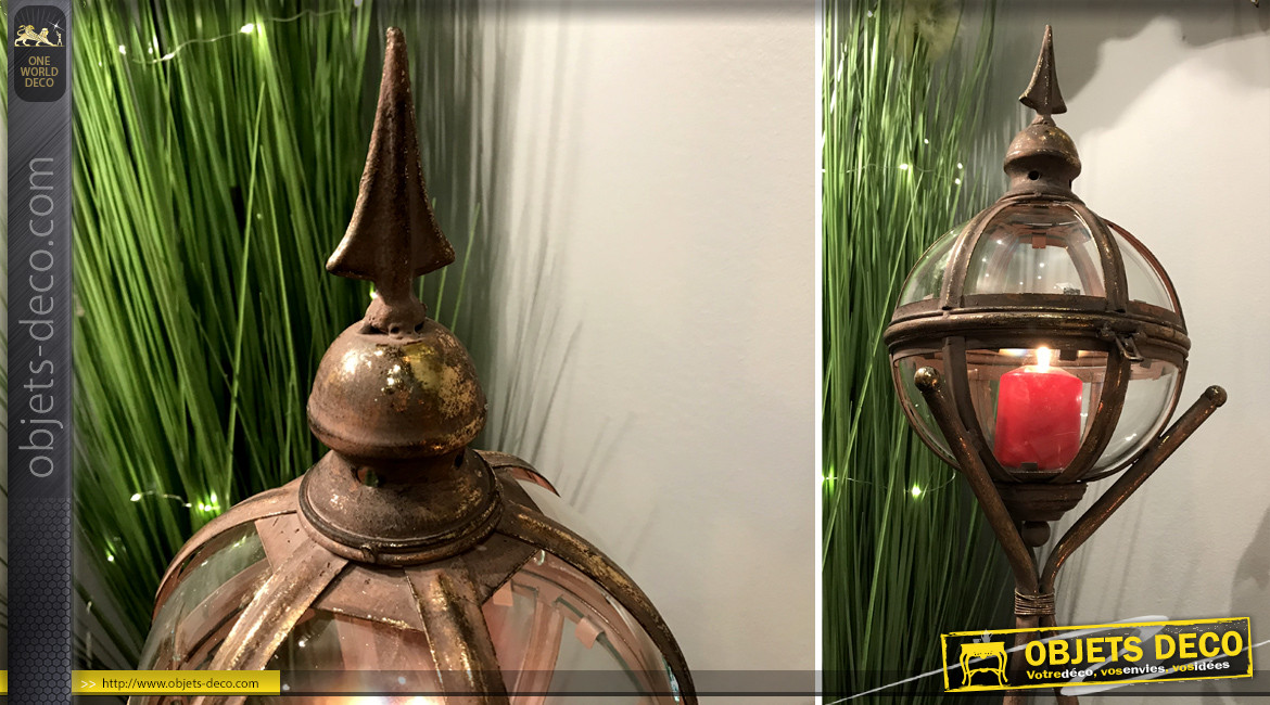Lanterne originale sur trépied en métal et verre, forme sphérique finition brun ancien et reflets dorés, 90cm