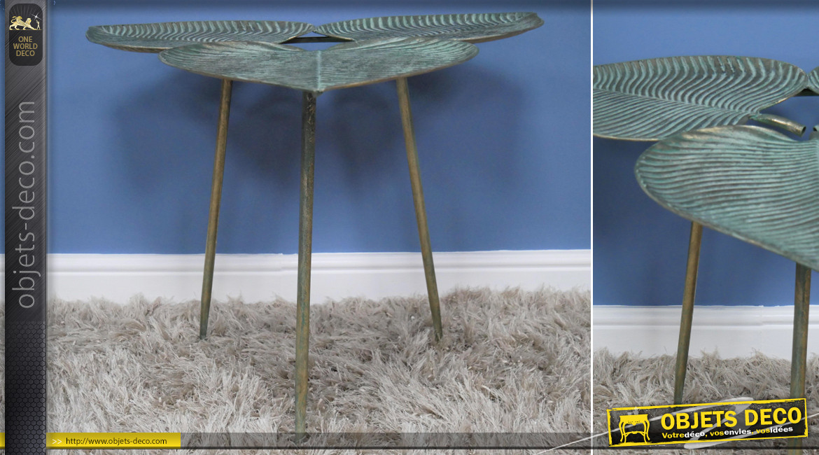 Table d'appoint en métal en forme de feuilles entrelacées, finition bronze ancien et pieds finition laiton, Ø67cm