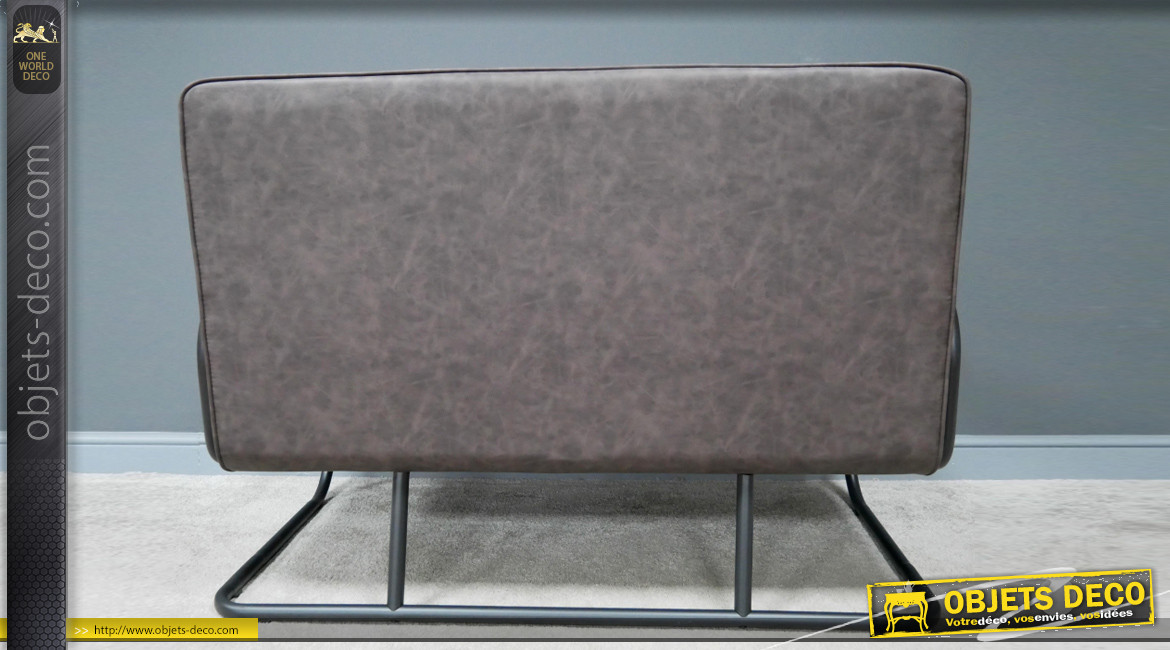 Canapé de style rétro en cuir synthétique et structure en métal, finition gris plomb, ambiance rétro années 70, 125cm