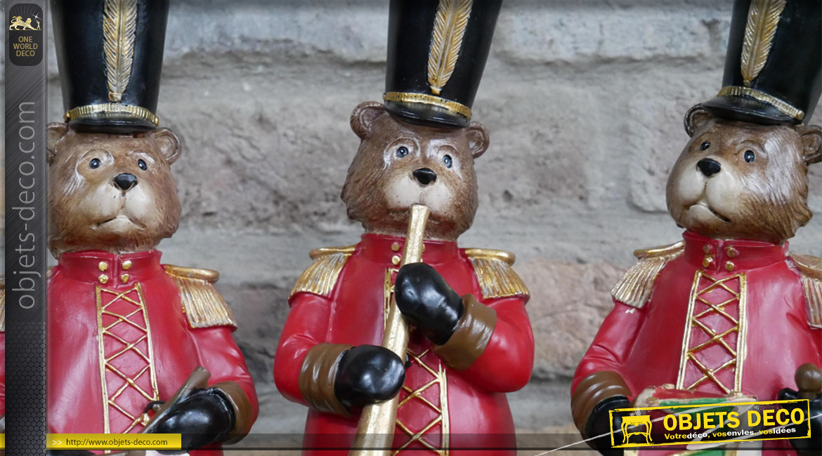 Série de trois ours habillés en fanfare avec instruments et grandes toques, ambiance animaux musiciens, 31cm
