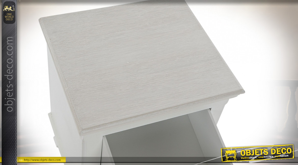 Table de chevet en bois finitions blanche et crème esprit cottage, 54cm