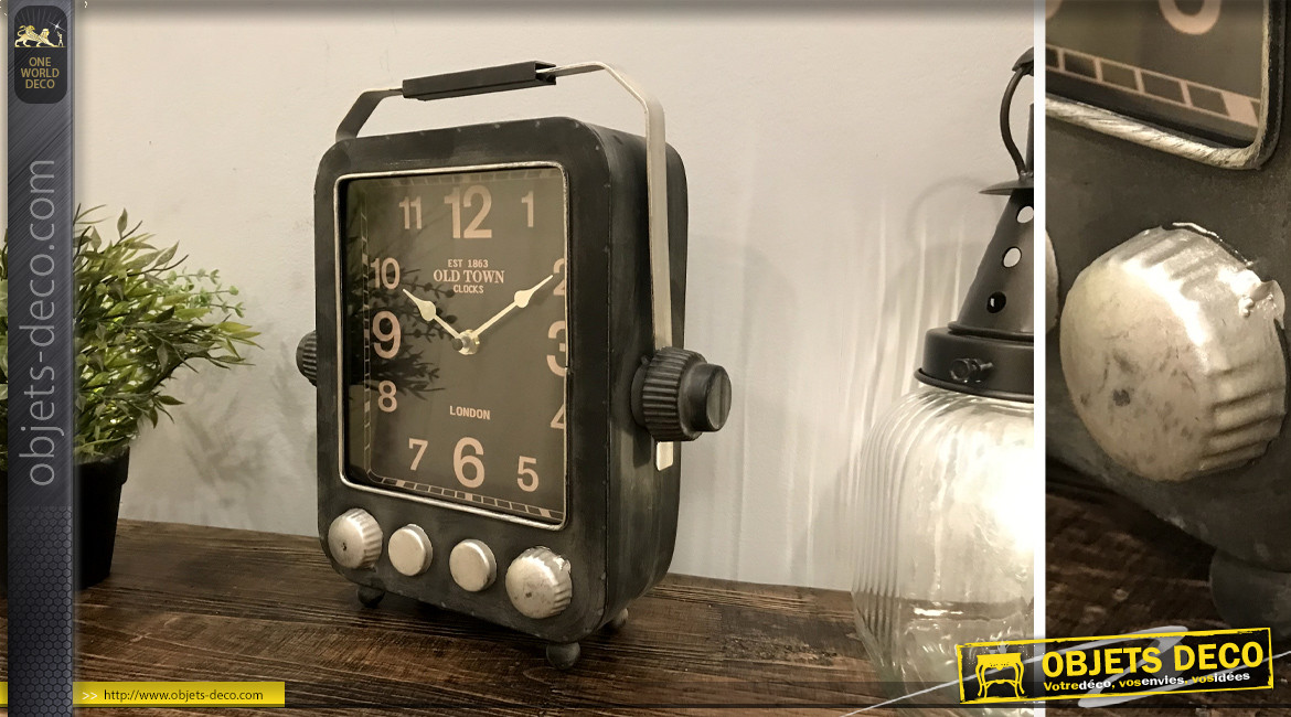 Horloge à poser en métal finition noir charbon effet vieilli, forme de vieille radio ambiance rétro vintage, 31cm