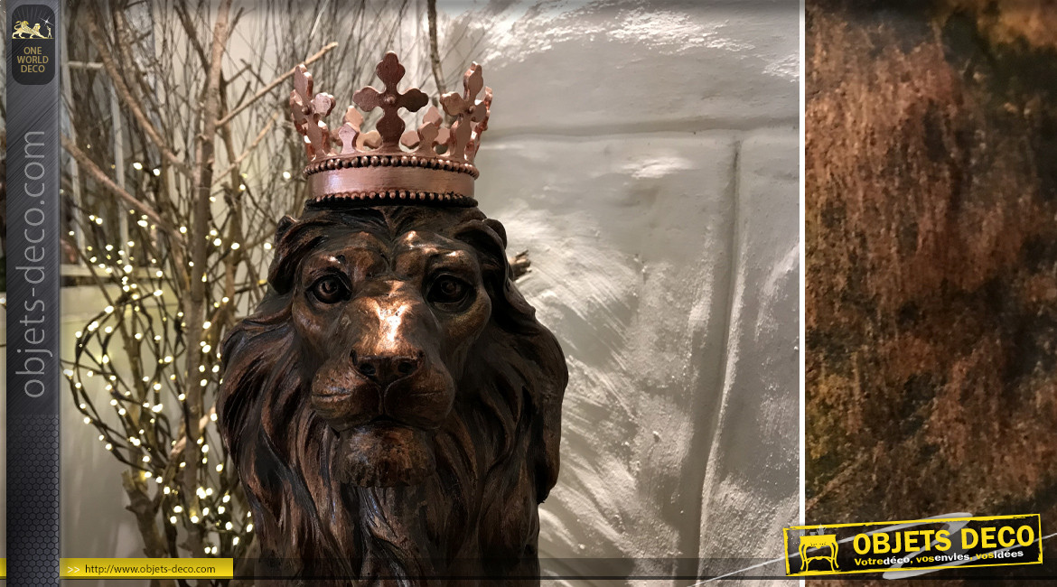 Lion majestueux en résine, finition bronze cuivré brillant, couronné et impérial, 54cm