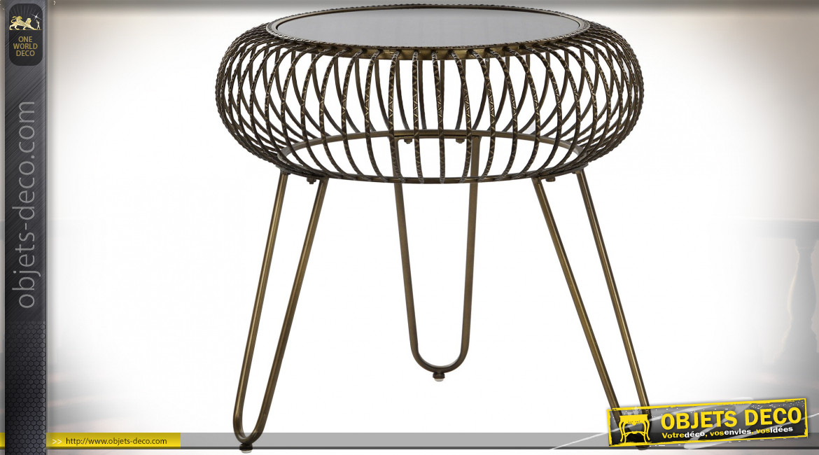 Table d'appoint de style industriel en verre fumé noir et métal finition dorée vieillie, 48cm