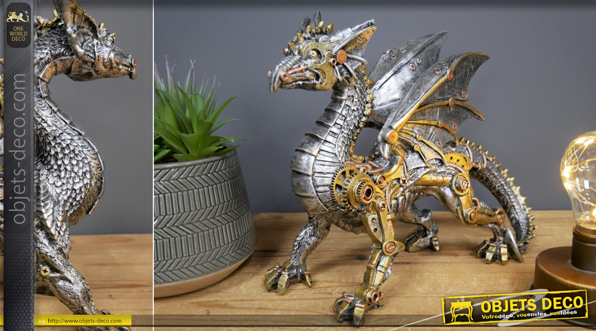 Représentation d'un dragon en version steampunk, en résine effet métal argentée avec touches dorées et finition laiton, 31cm