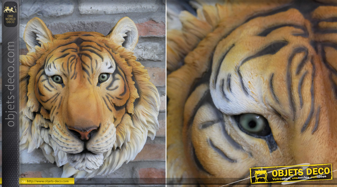 Trophée mural en résine représentant un tigre de Sumatra au regard perçant, finition colorée chaude, ambiance safari, Ø50cm