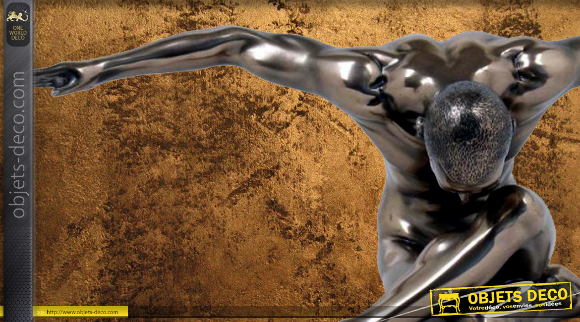 Design et virilité, représentation d'un homme les bras ouverts, finition bronze cuivré, collection Nudités, 26cm