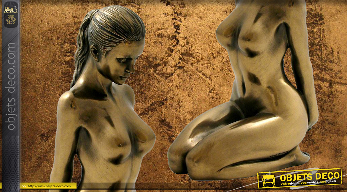 Prière et contemplation, représentation d'une femme à genoux, en résine finition dorée effet ancien, collection Nudités, 14cm